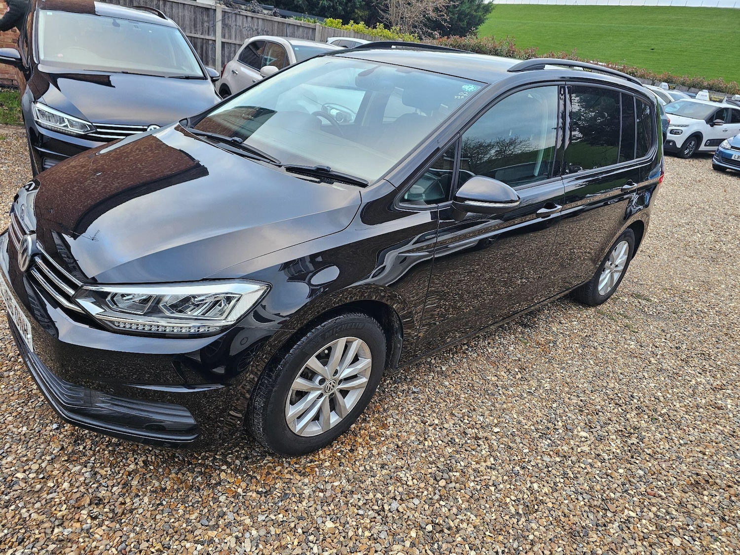 Used Volkswagen Touran for sale - 76700742: Photo 4