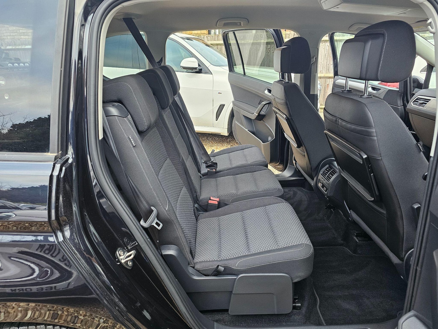 Used Volkswagen Touran for sale - 76700742: Photo 41