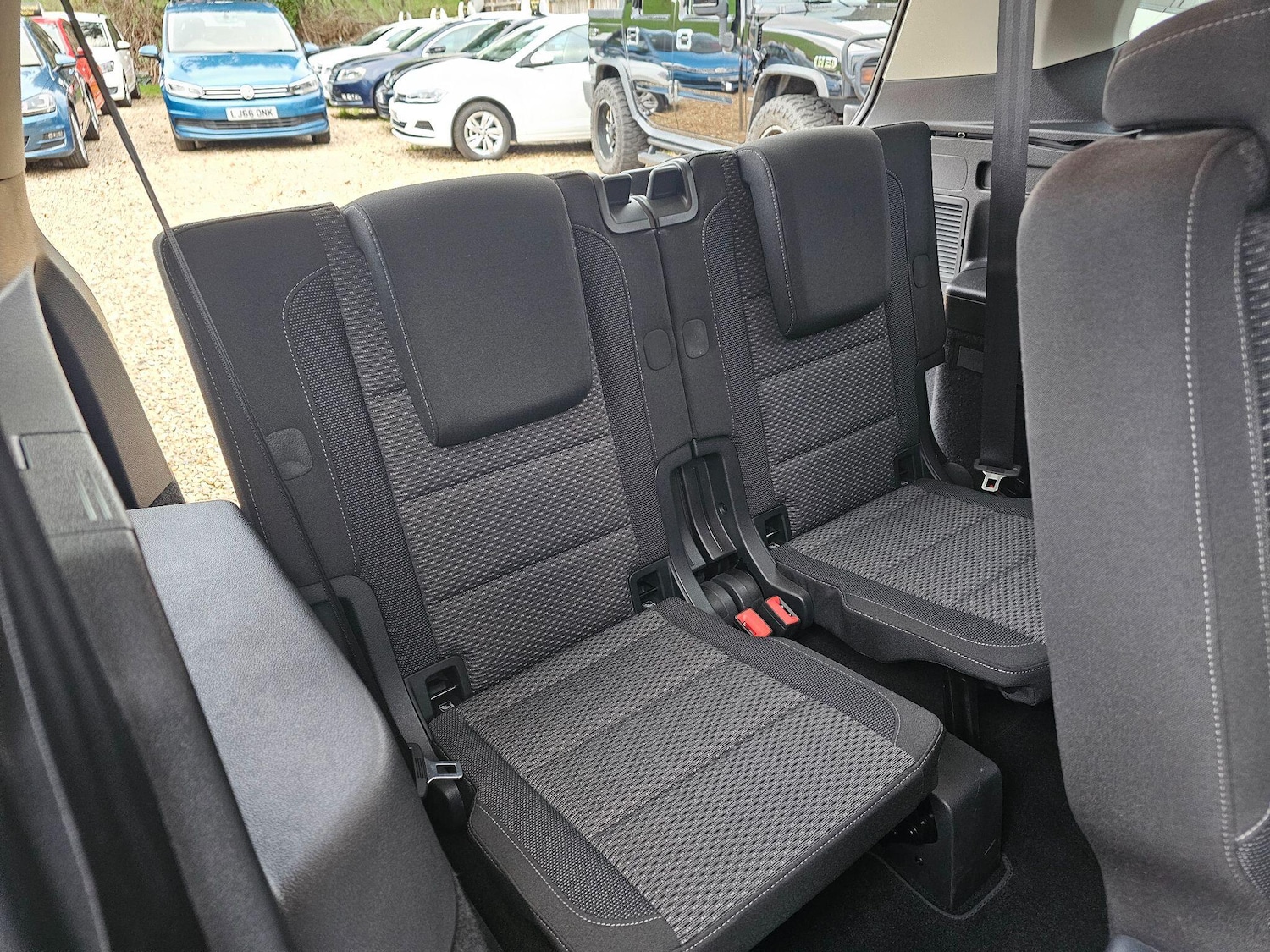 Used Volkswagen Touran for sale - 76700742: Photo 43