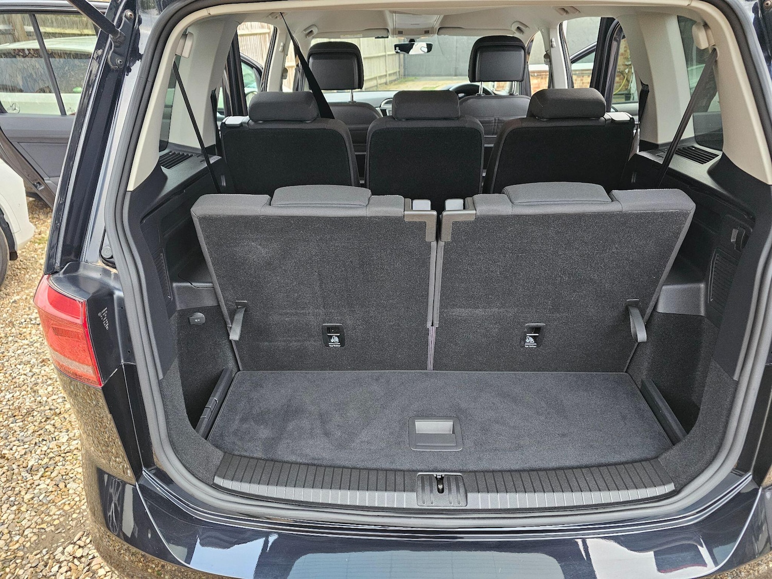 Used Volkswagen Touran for sale - 76700742: Photo 49