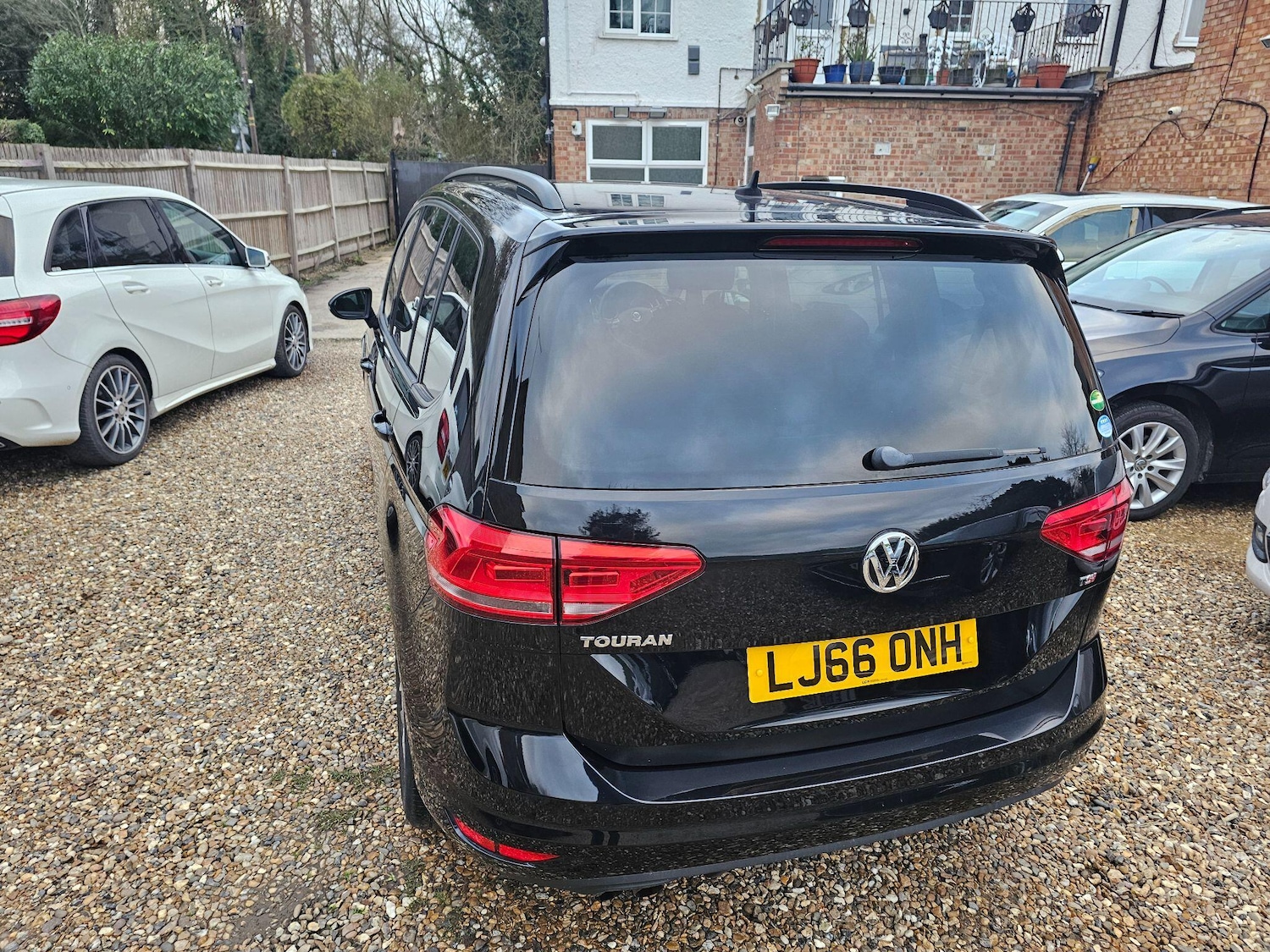 Used Volkswagen Touran for sale - 76700742: Photo 5