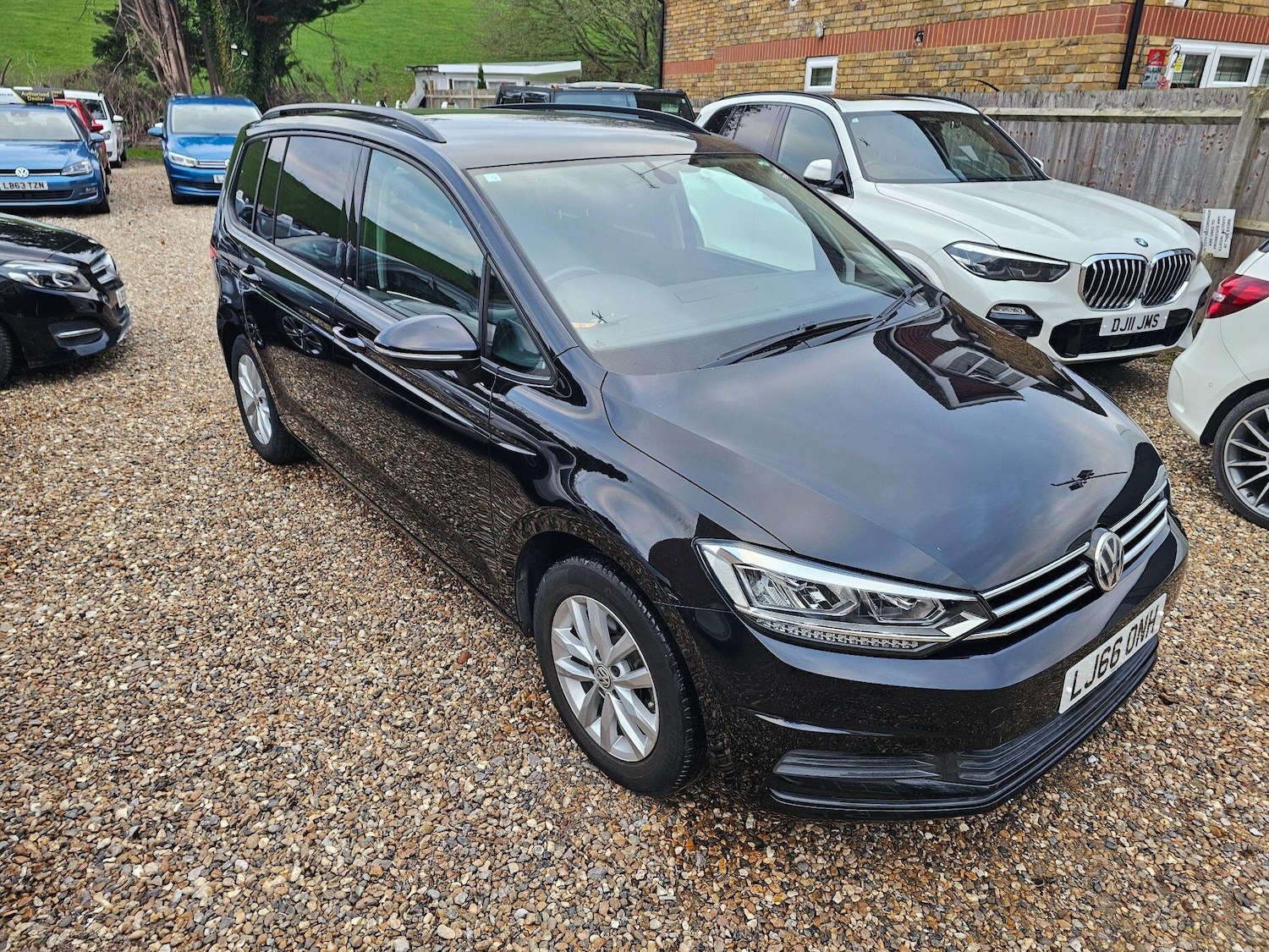 Used Volkswagen Touran for sale - 76700742: Photo 9