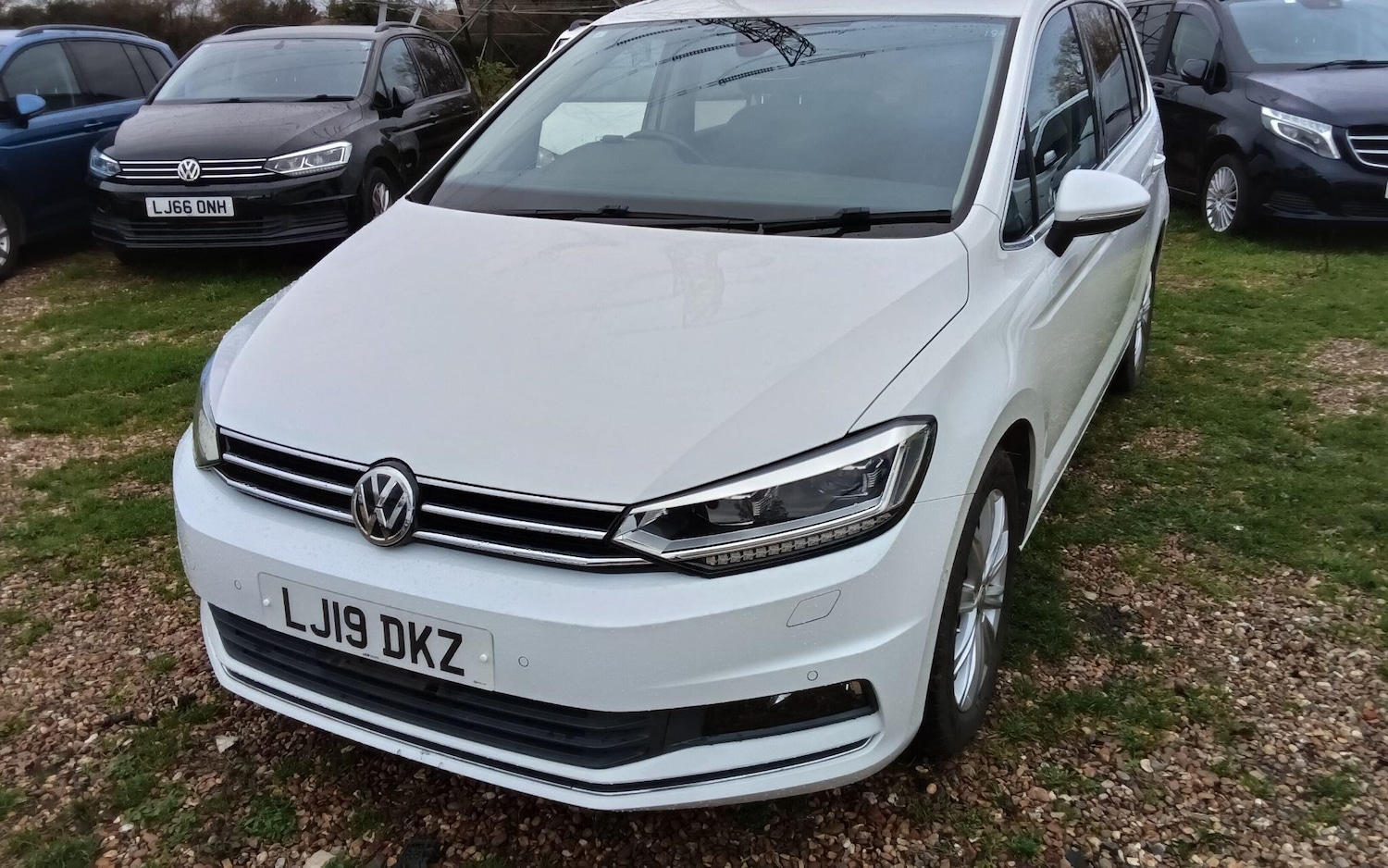 Used Volkswagen Touran 2025 for sale - 77029415: Photo 3