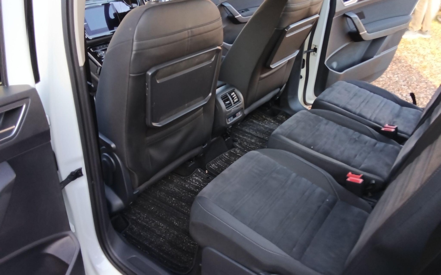 Used Volkswagen Touran 2025 for sale - 77029415: Photo 41