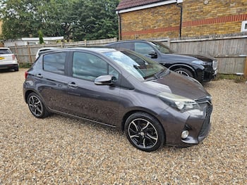 Used Toyota Yaris 2014 for sale - 79711872: Photo