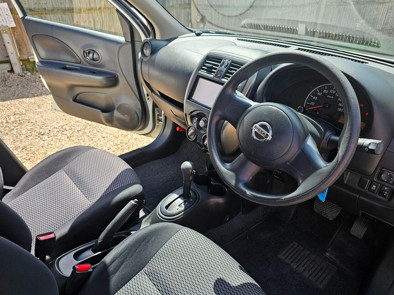 Vehicle 29