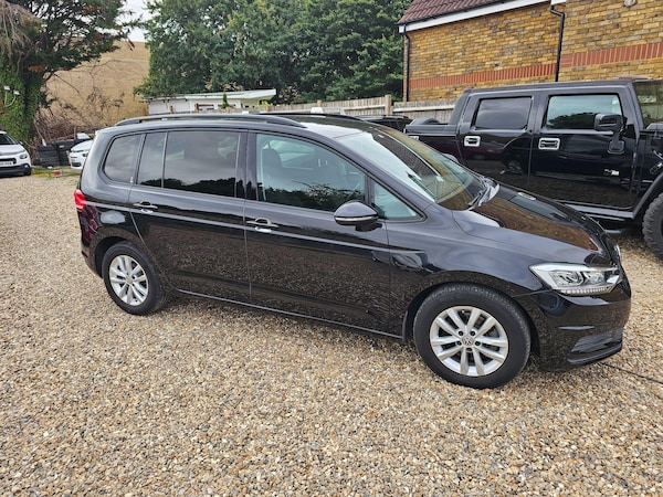 Used Volkswagen Touran 2025 for sale - 75670229: Photo 3