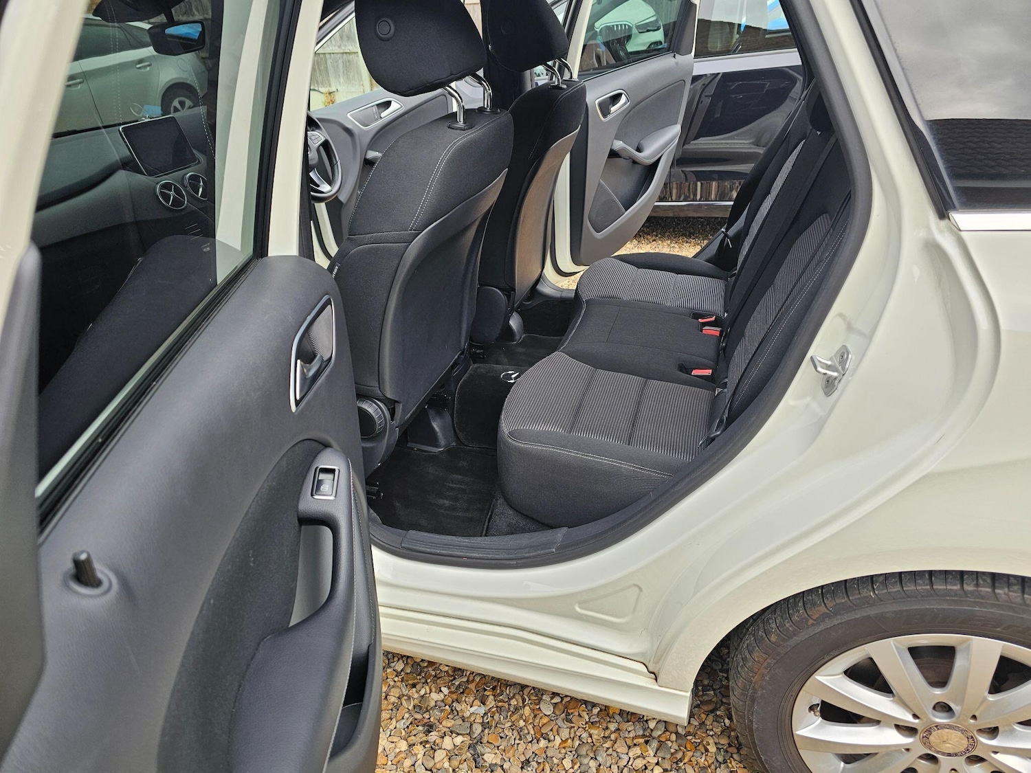 Used Mercedes-Benz B Class for sale - 76307357: Photo 36