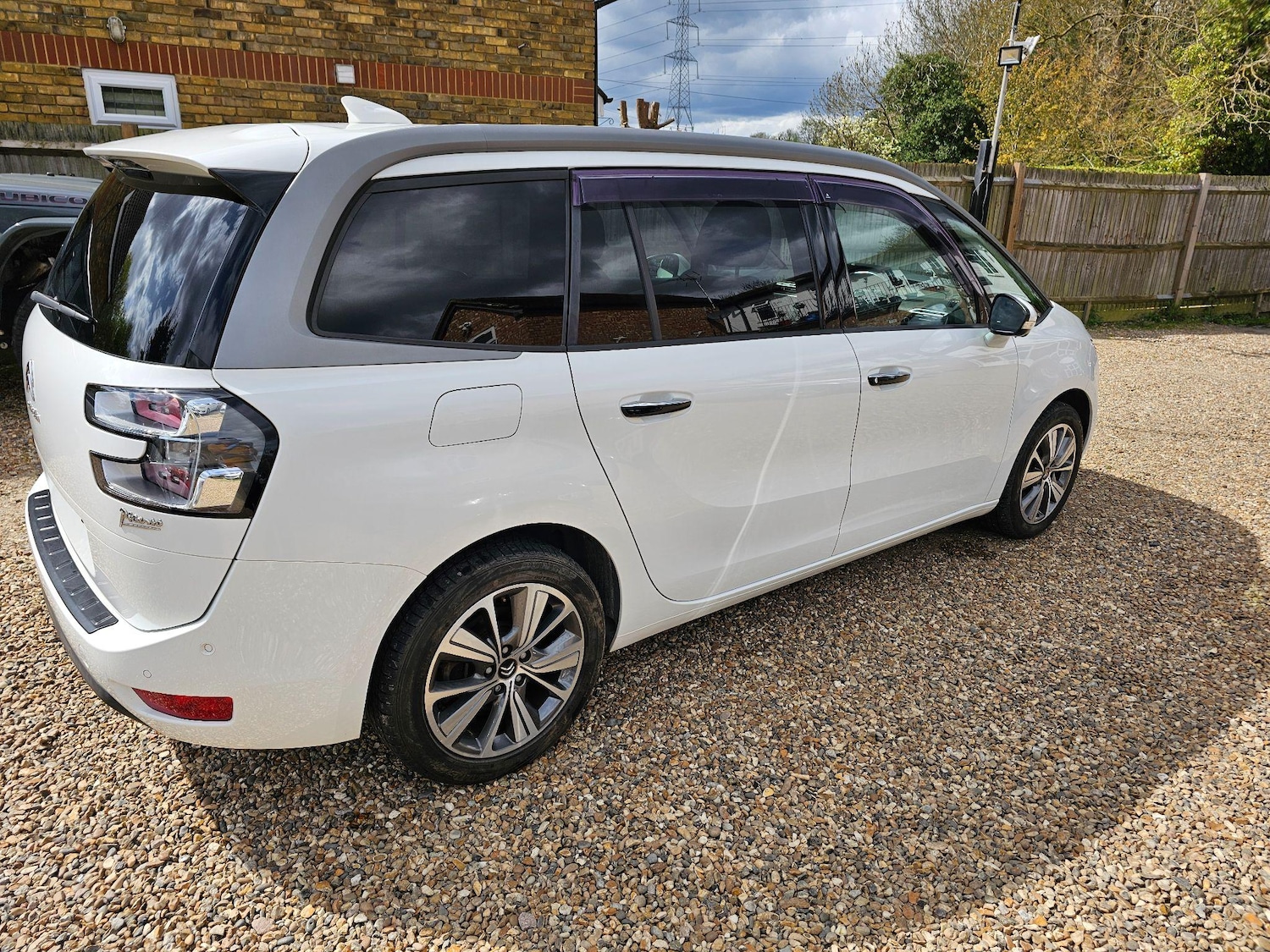 Vehicle 22