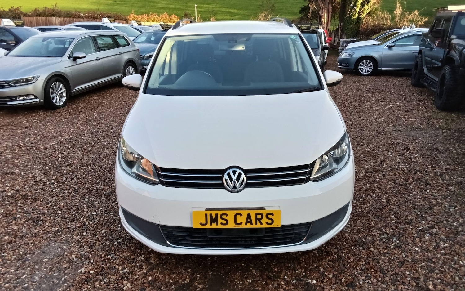 Used Volkswagen Touran for sale - 76886867: Photo 10