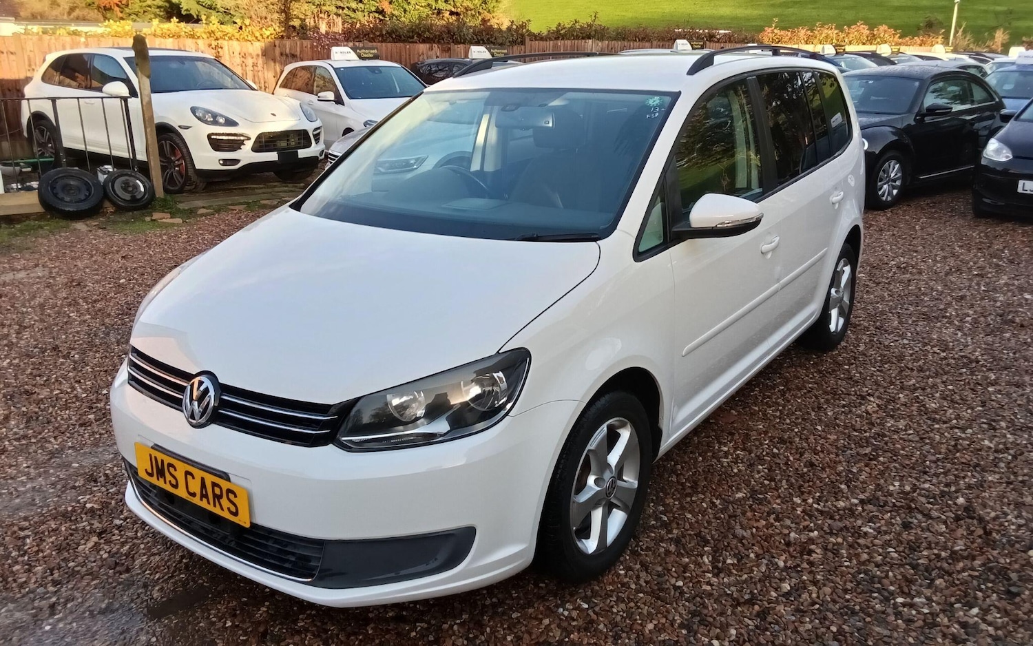 Used Volkswagen Touran for sale - 76886867: Photo 12