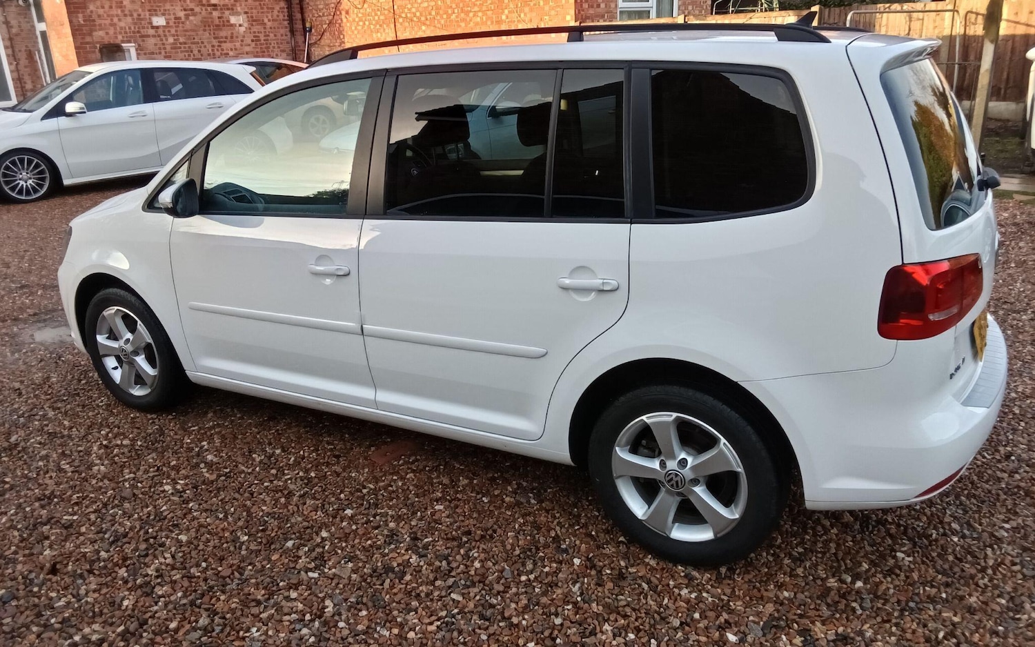 Used Volkswagen Touran for sale - 76886867: Photo 18