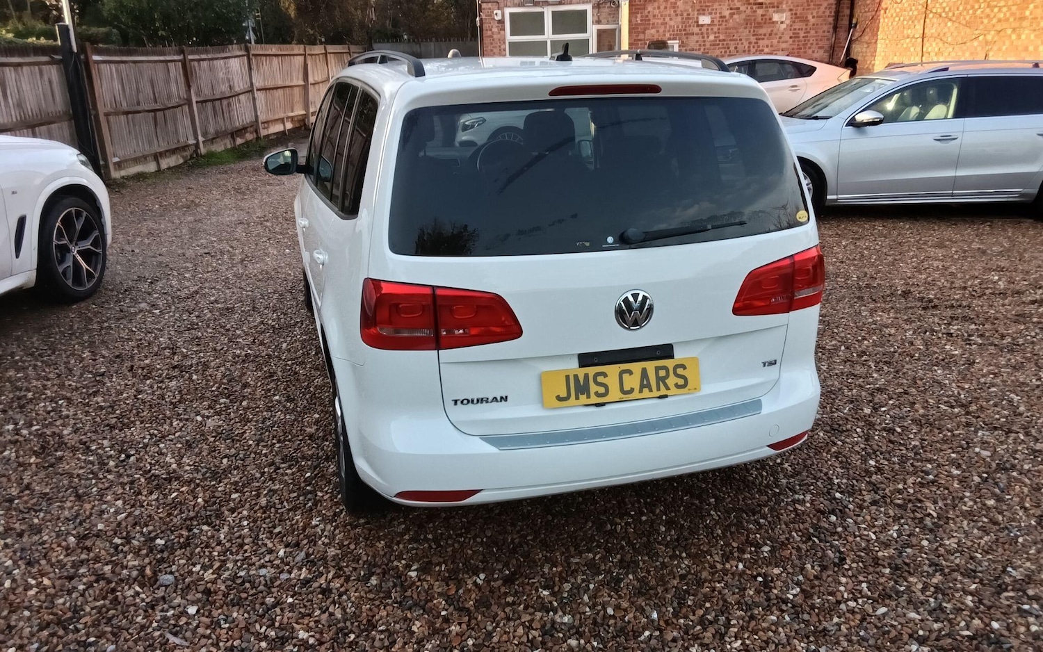 Used Volkswagen Touran for sale - 76886867: Photo 23