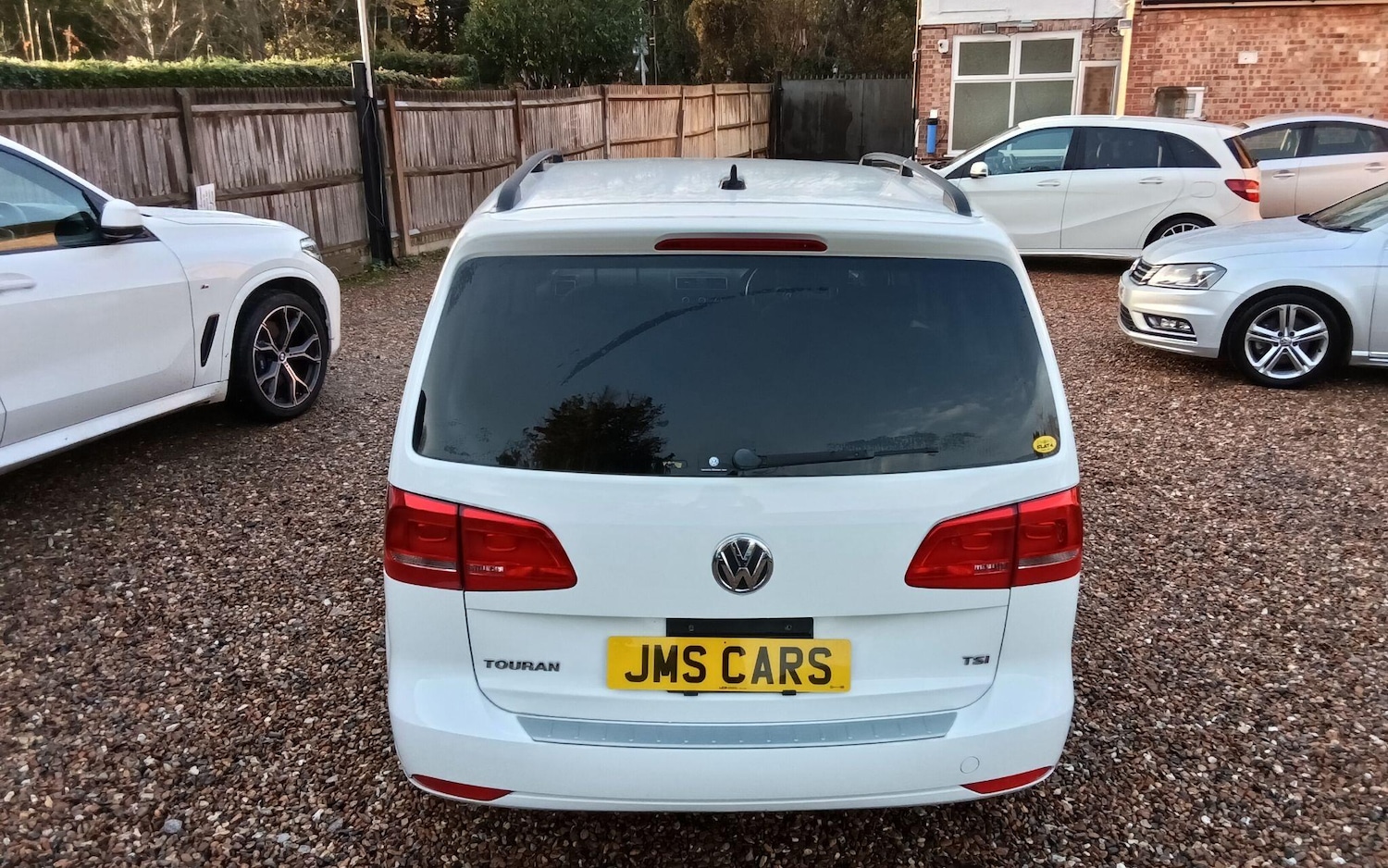 Used Volkswagen Touran for sale - 76886867: Photo 24