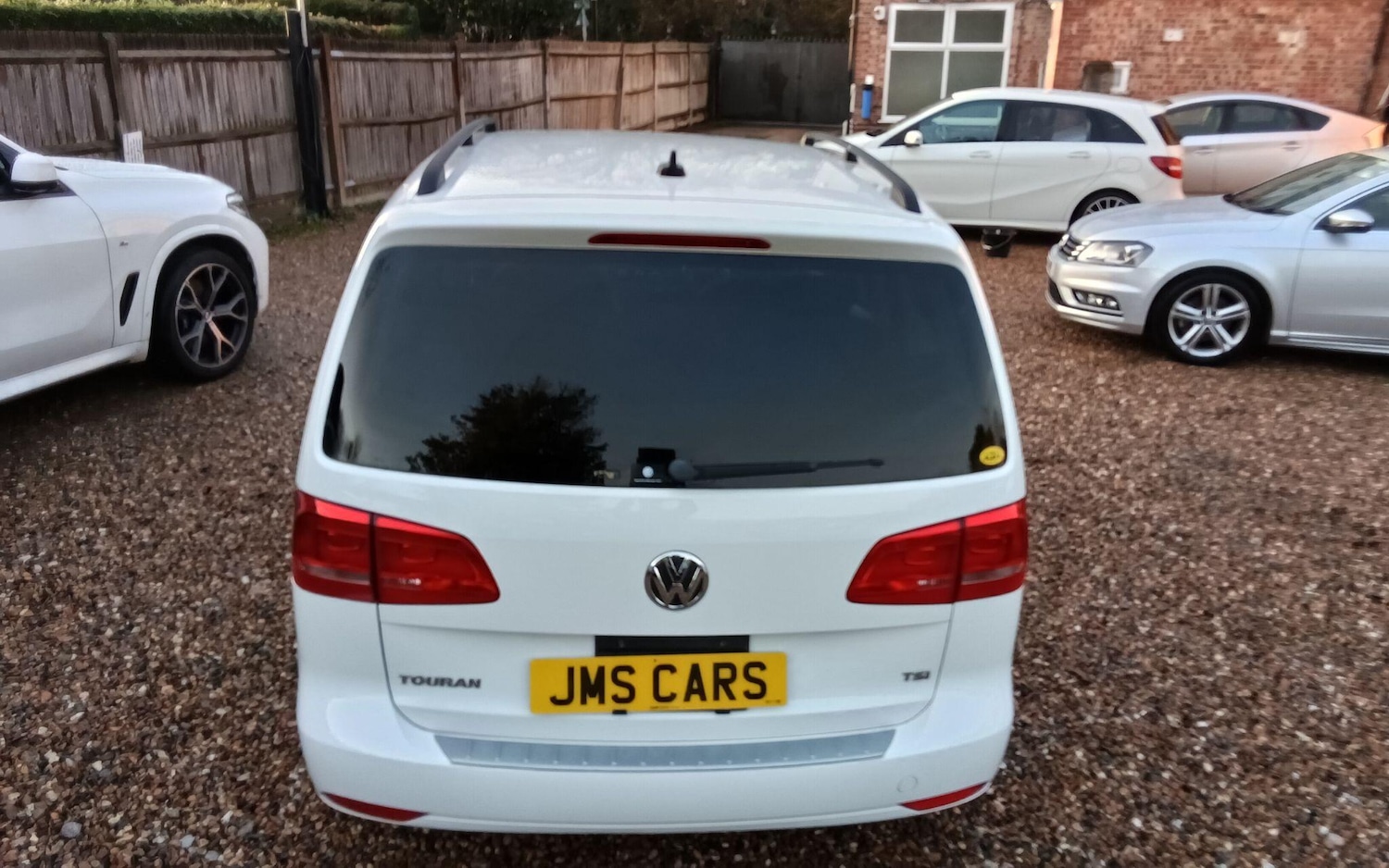 Used Volkswagen Touran for sale - 76886867: Photo 25