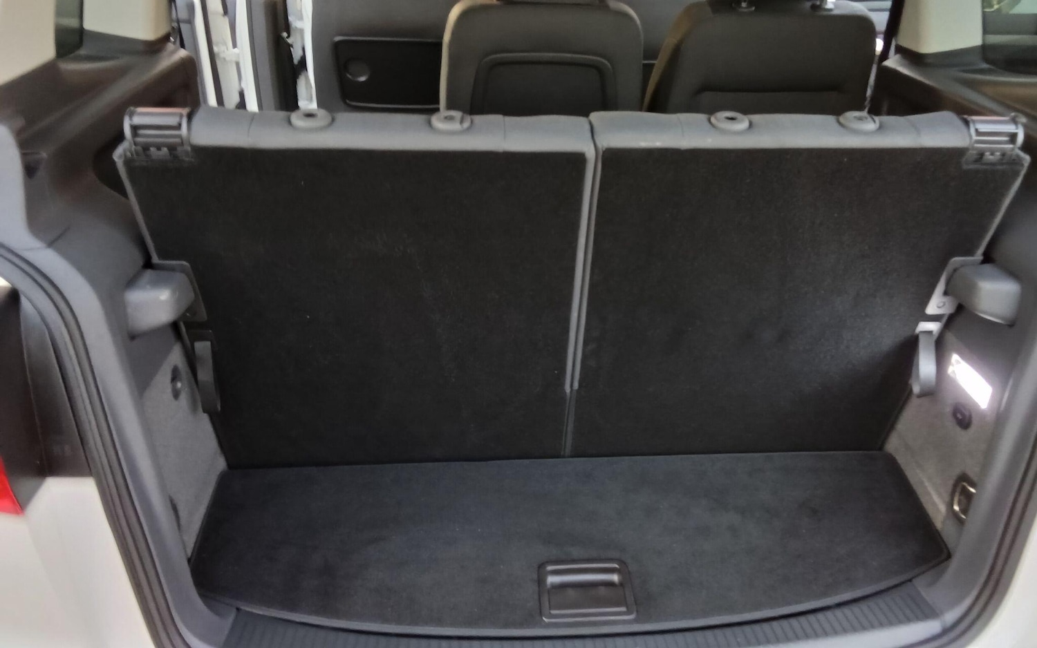 Used Volkswagen Touran for sale - 76886867: Photo 54