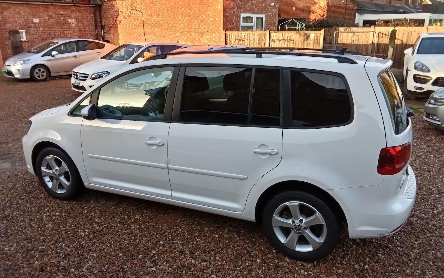 Used Volkswagen Touran for sale - 76886867: Photo 59