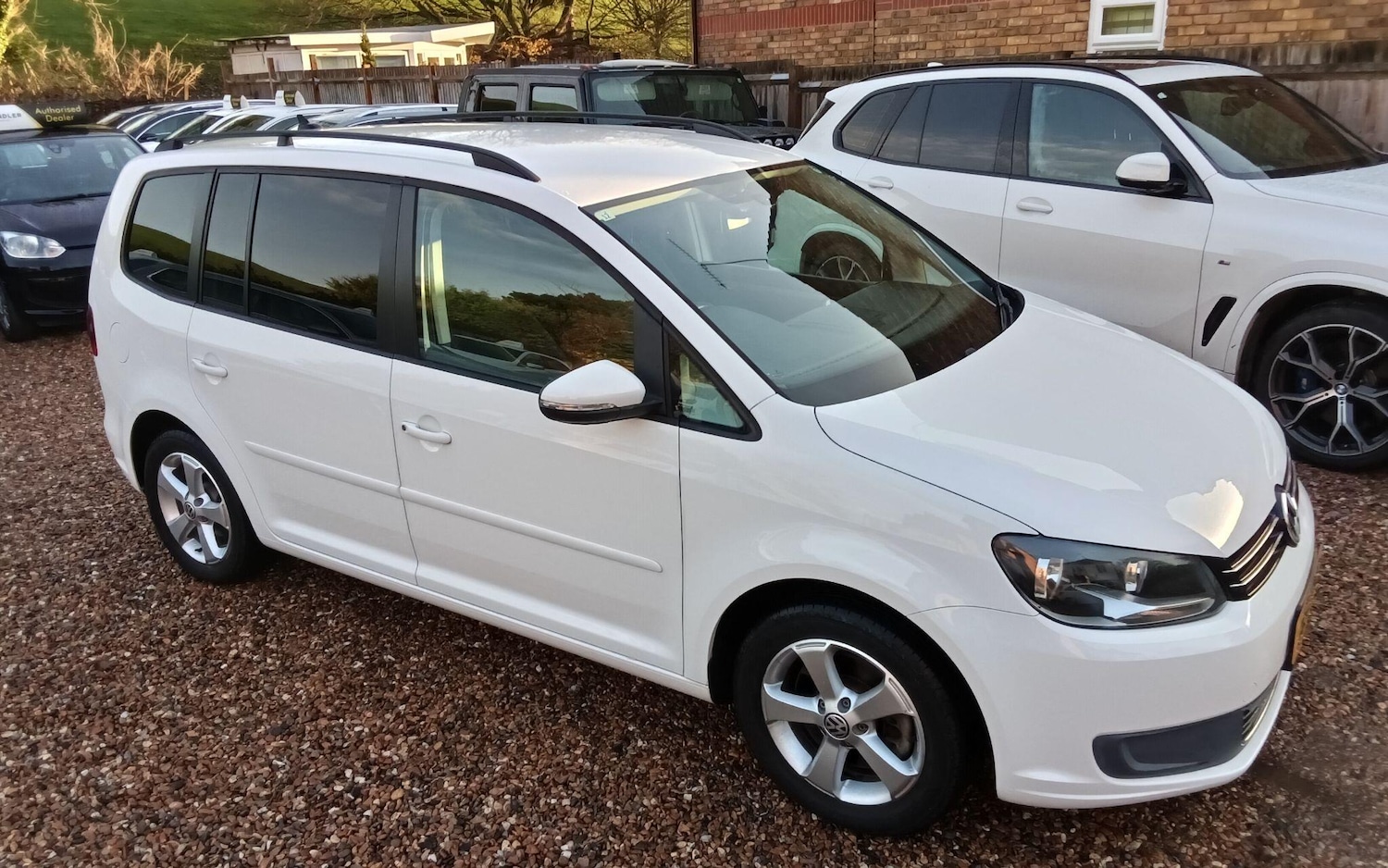 Used Volkswagen Touran for sale - 76886867: Photo 6