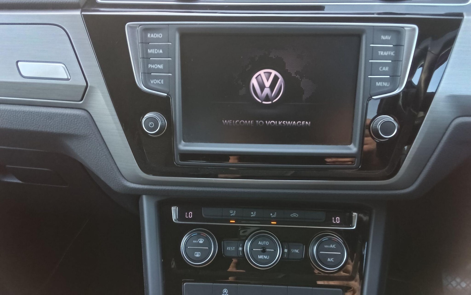 Used Volkswagen Touran 2026 for sale - 77839744: Photo 31