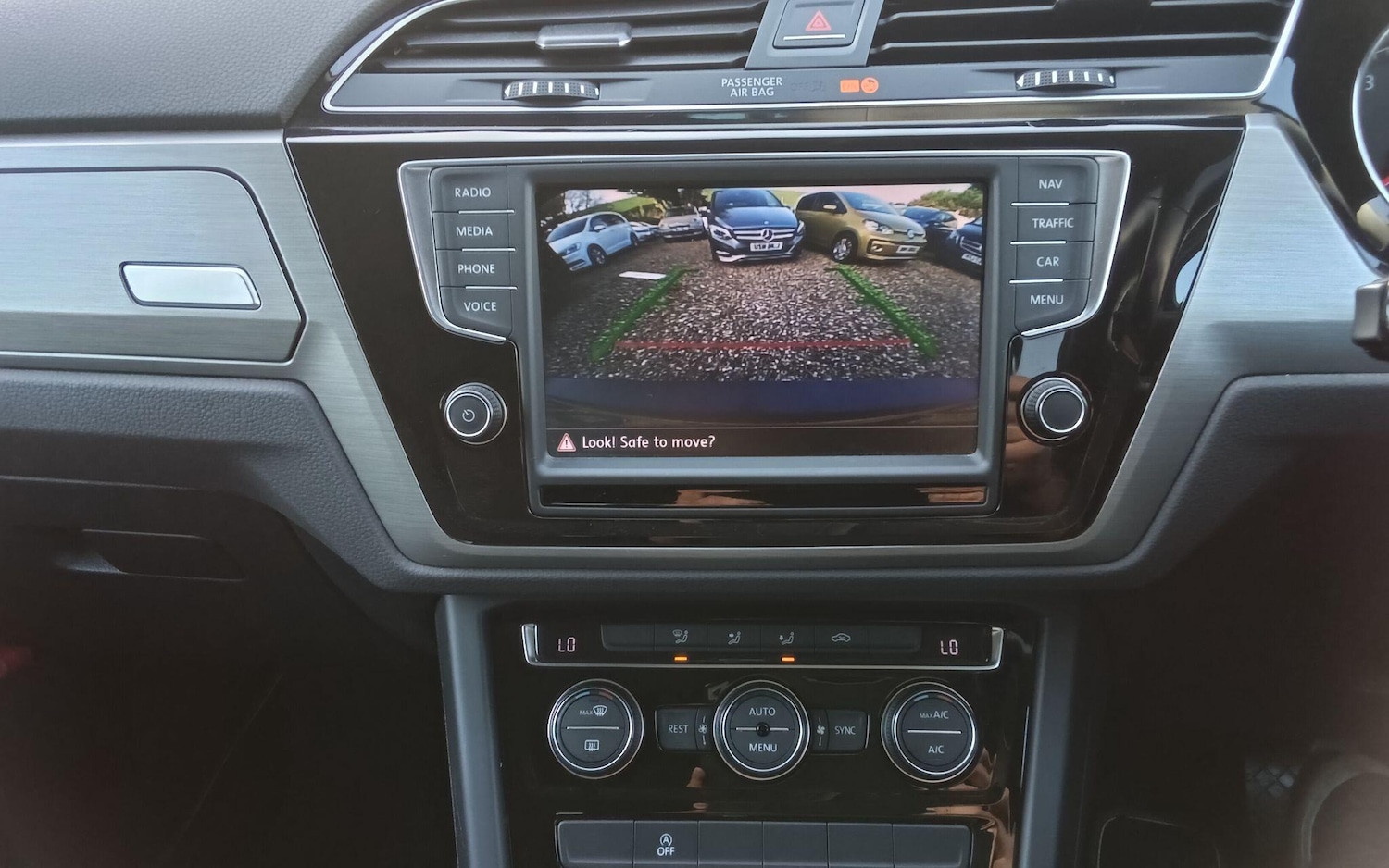 Used Volkswagen Touran 2026 for sale - 77839744: Photo 32