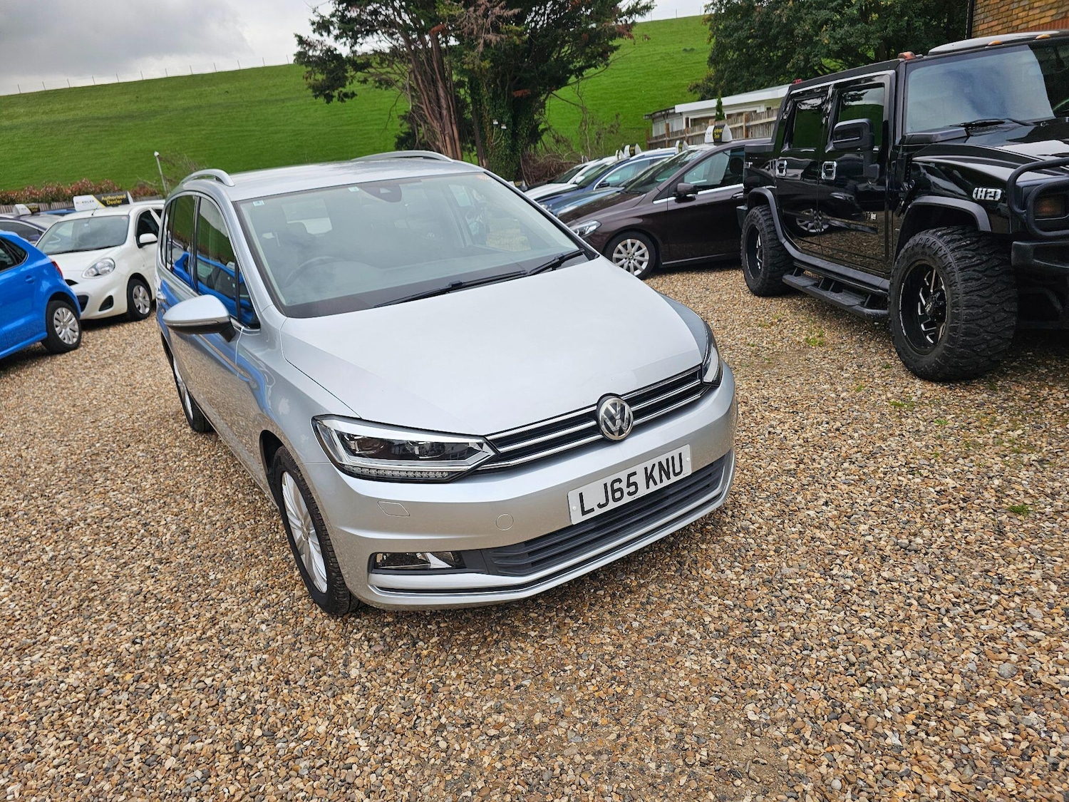 Used Volkswagen Touran for sale - 76306198: Photo 10