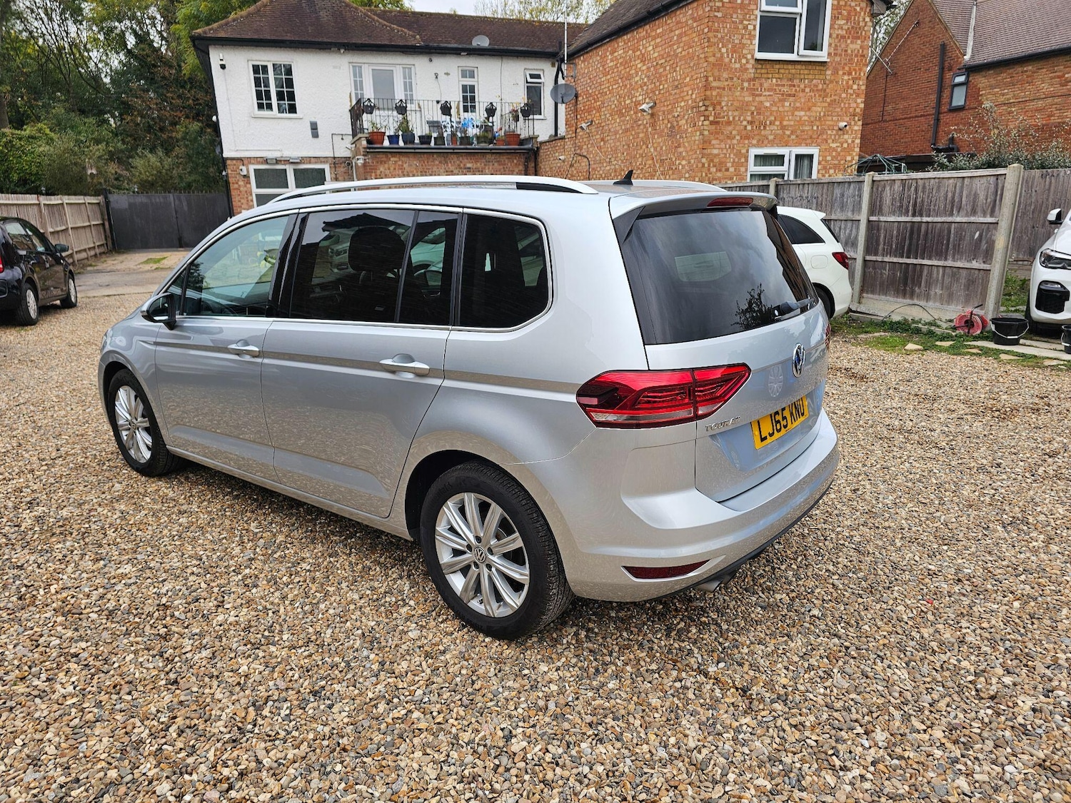 Used Volkswagen Touran for sale - 76306198: Photo 23