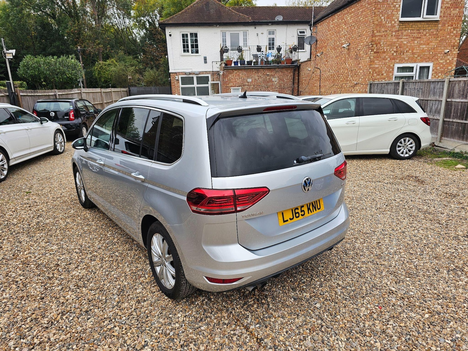 Used Volkswagen Touran for sale - 76306198: Photo 26