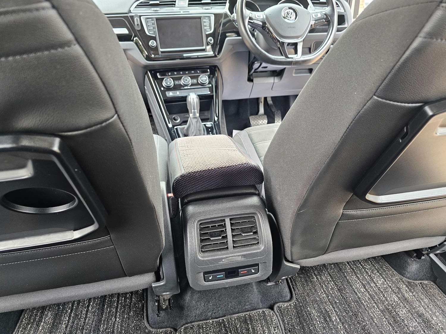 Used Volkswagen Touran for sale - 76306198: Photo 52