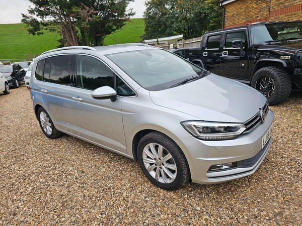 Used Volkswagen Touran for sale - 76306198: Photo 6