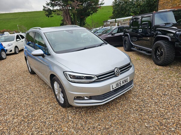 Used Volkswagen Touran for sale - 76306198: Photo 9