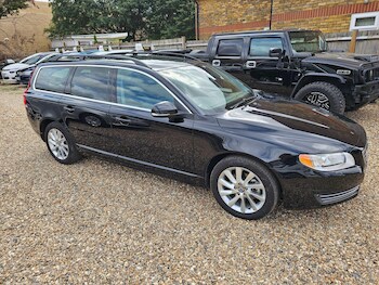 Used Volvo V70 2014 for sale - 76993628: Photo