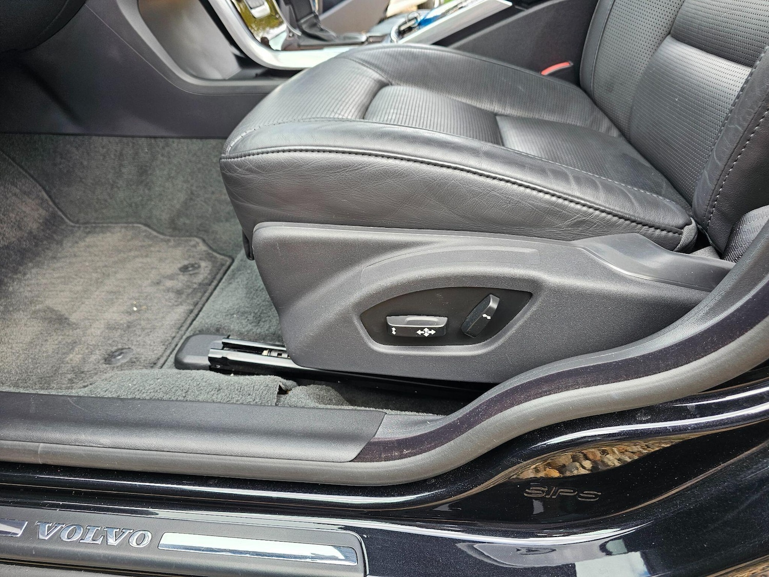 Used Volvo V70 2025 for sale - 76993628: Photo 58