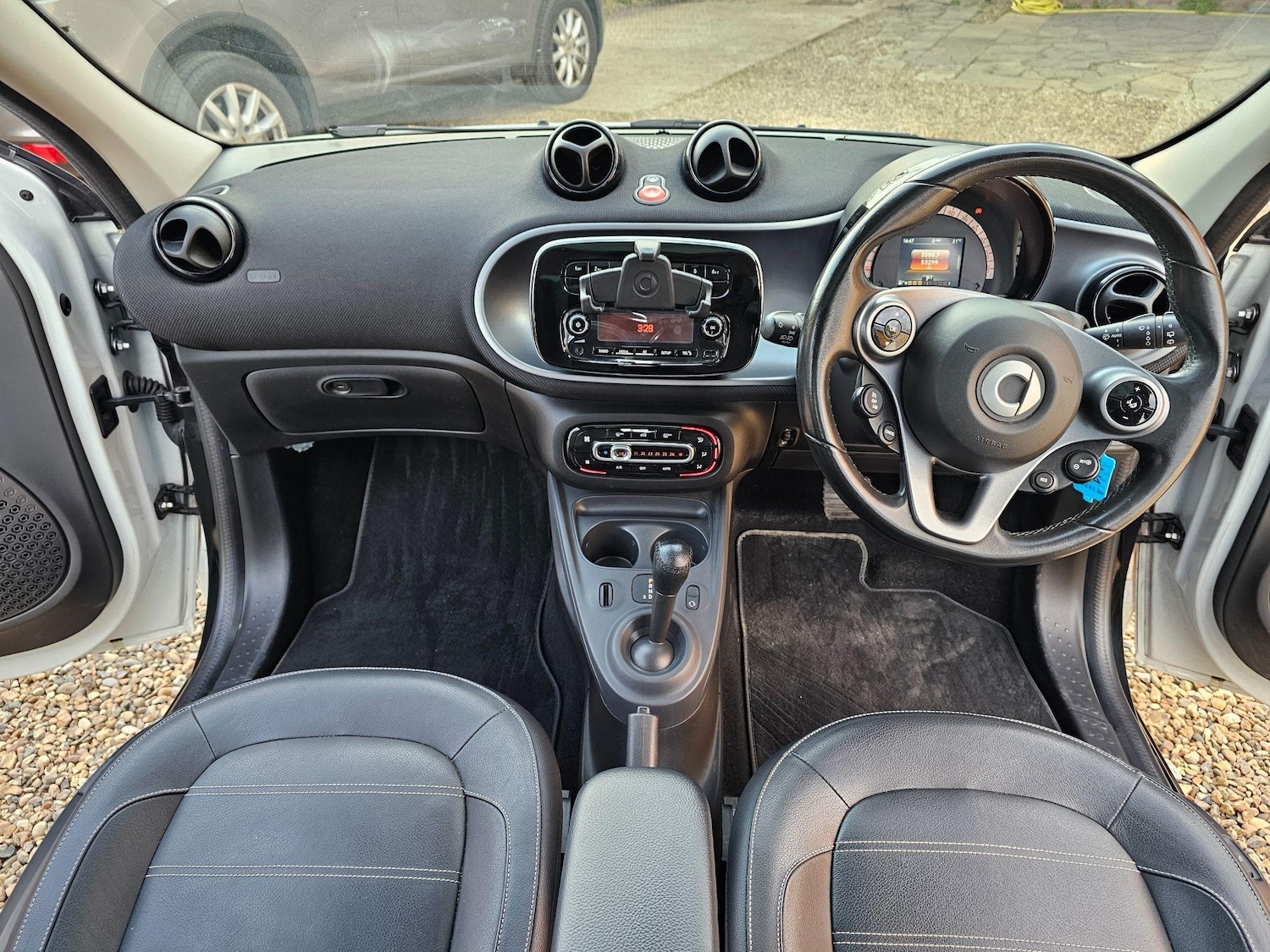 Vehicle 35
