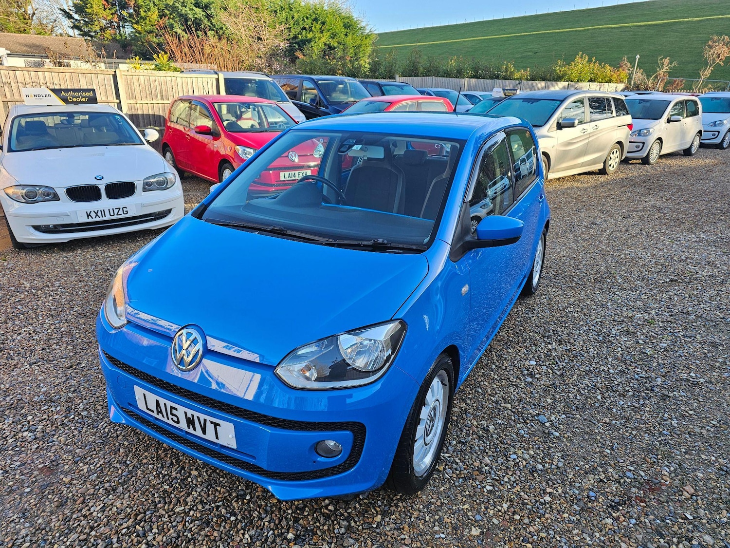 Used Volkswagen up! 2024 for sale - 76227389: Photo 1