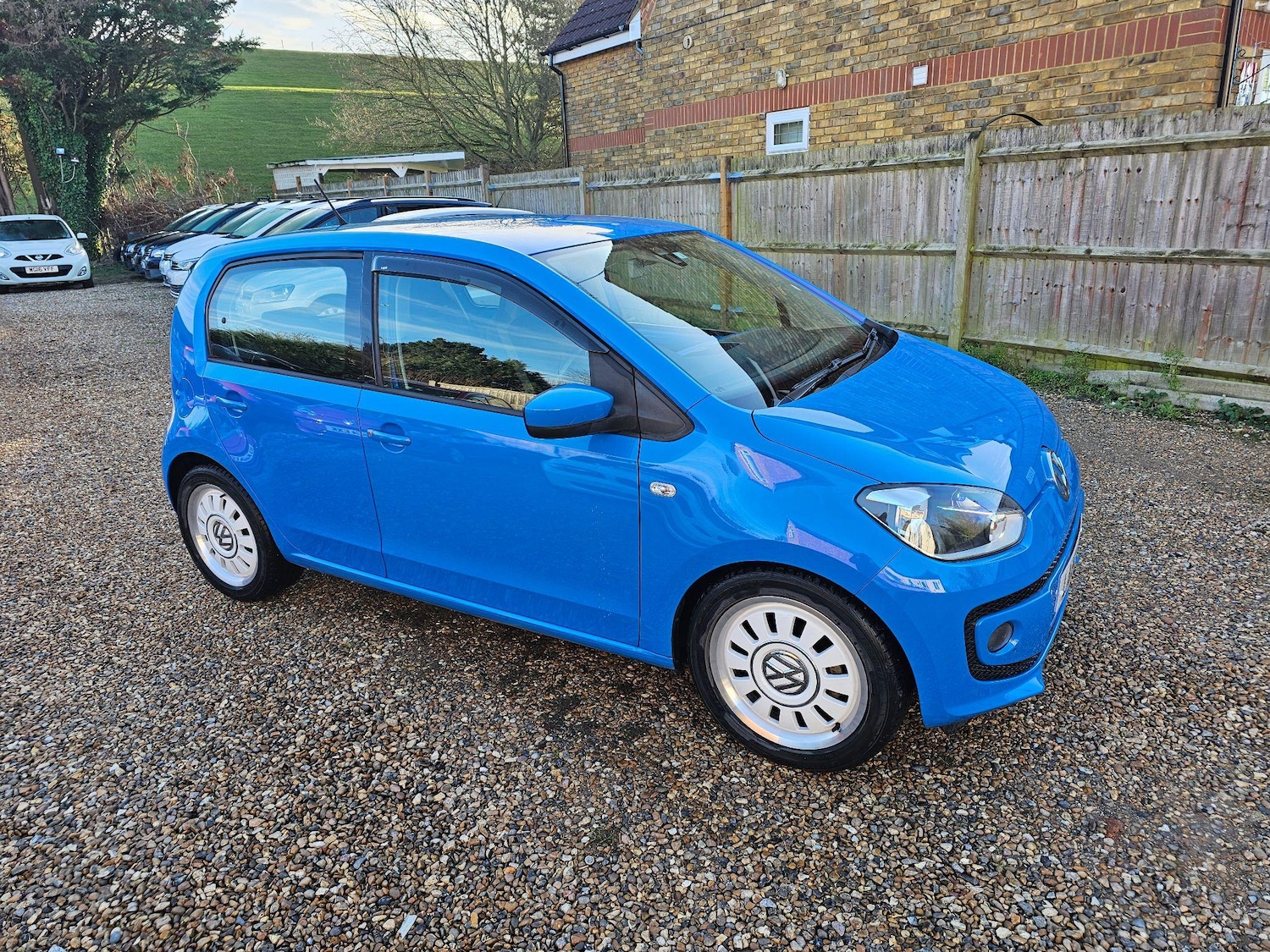 Used Volkswagen up! 2024 for sale - 76227389: Photo 31