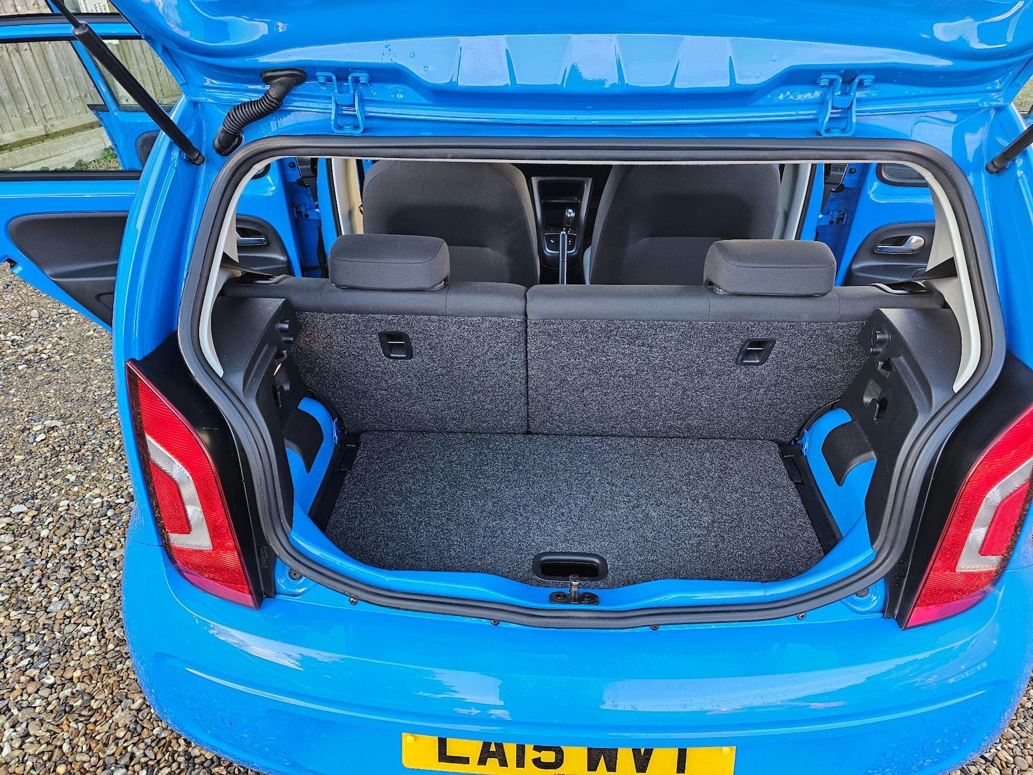 Used Volkswagen up! 2024 for sale - 76227389: Photo 46