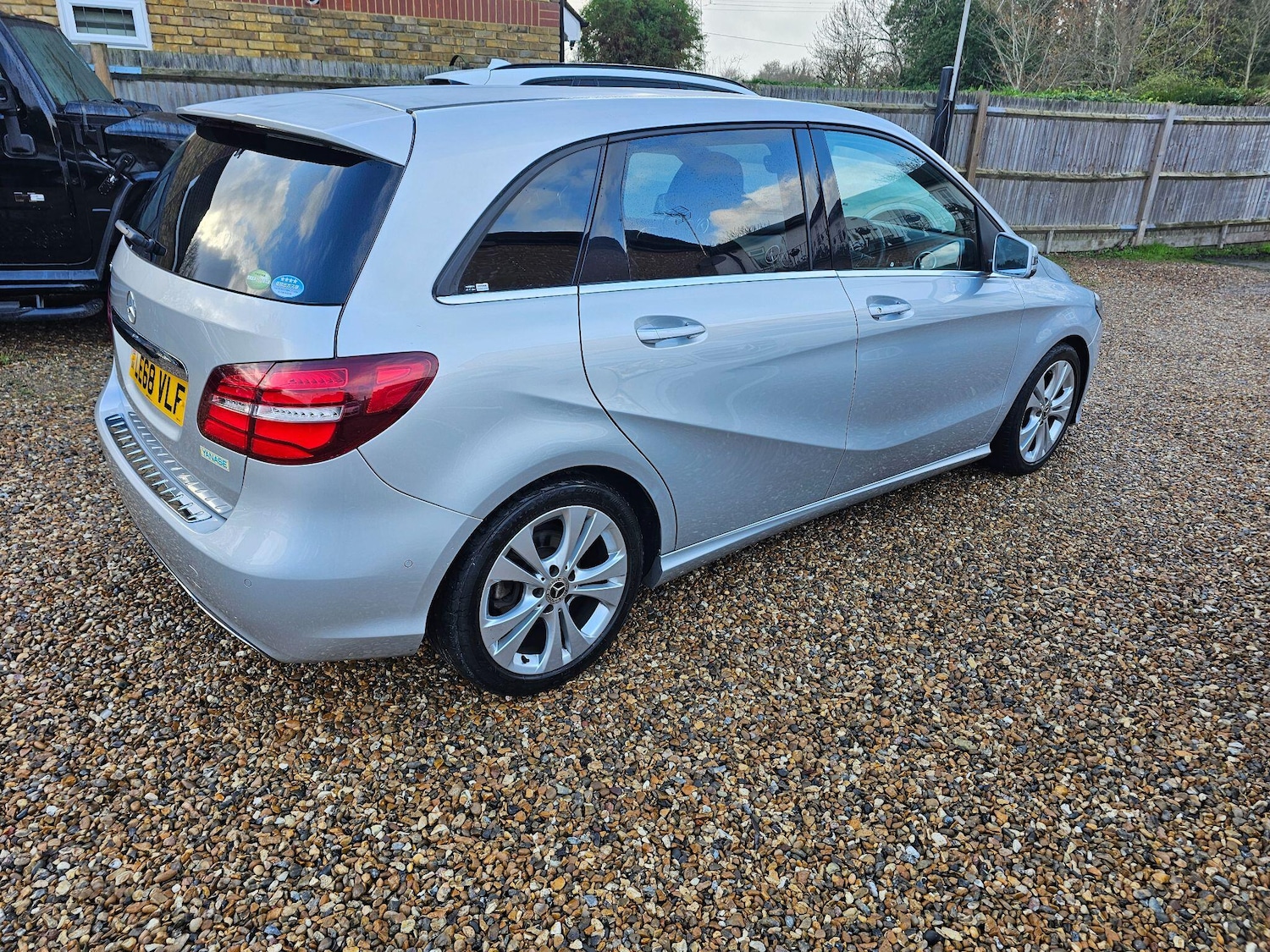 Used Mercedes-Benz B Class for sale - 76742388: Photo 31