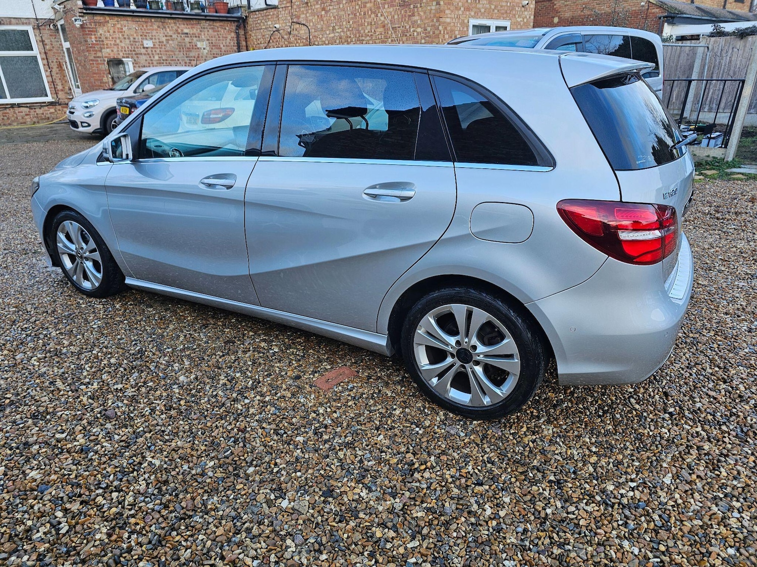 Used Mercedes-Benz B Class for sale - 76742388: Photo 4