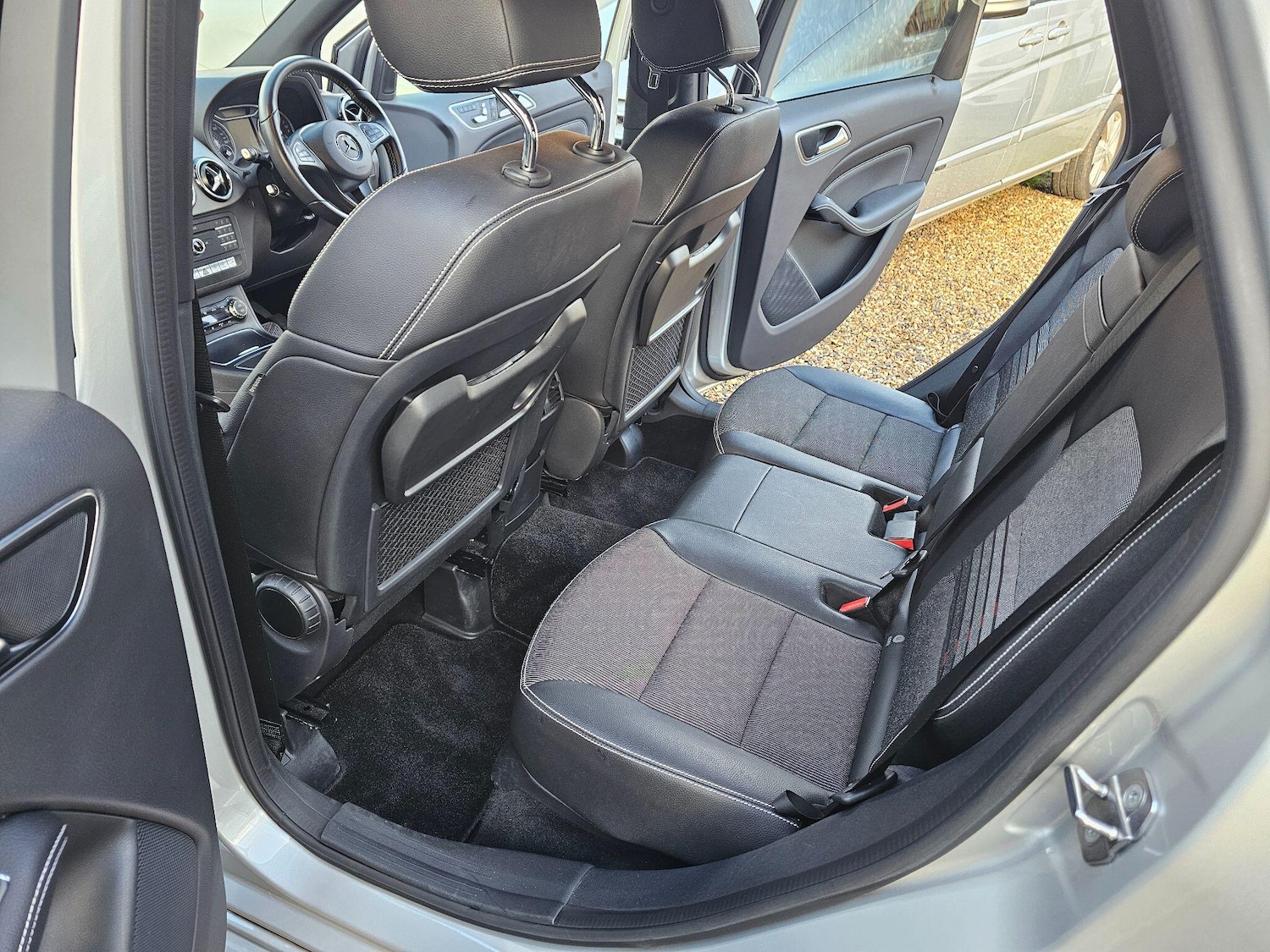 Used Mercedes-Benz B Class for sale - 76742388: Photo 40