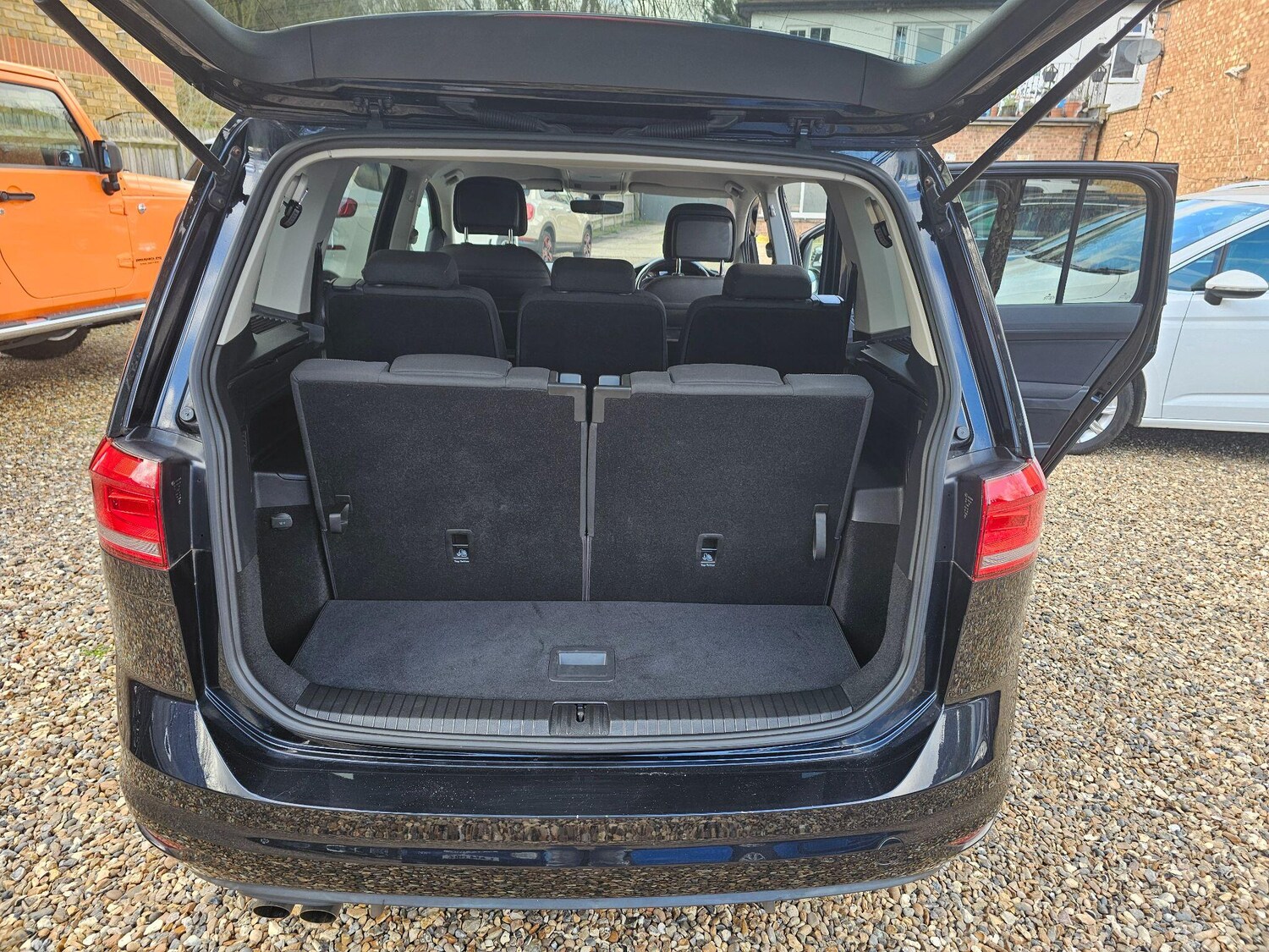 Used Volkswagen Touran 2026 for sale - 78019846: Photo 50