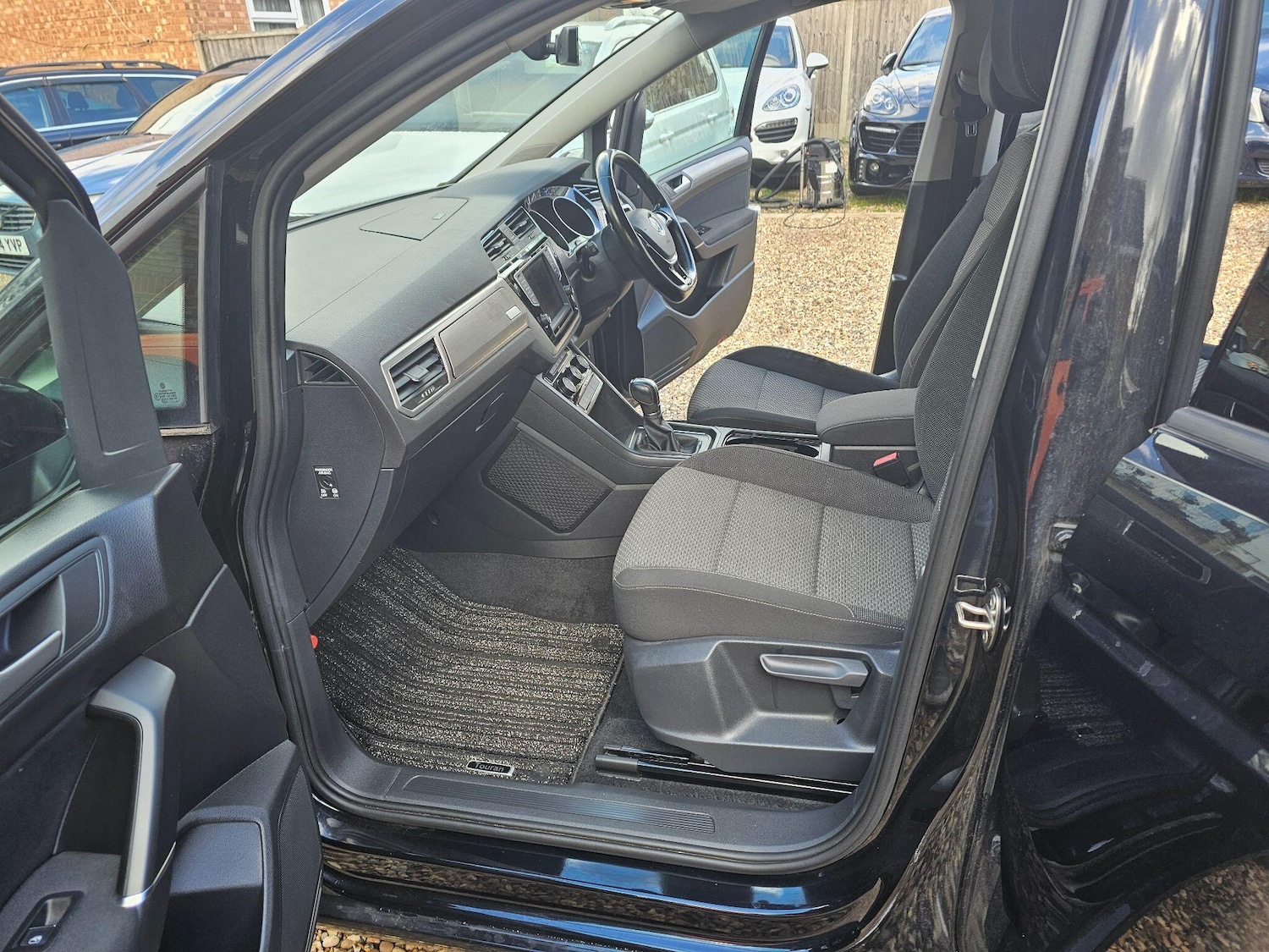 Used Volkswagen Touran 2026 for sale - 78019846: Photo 51