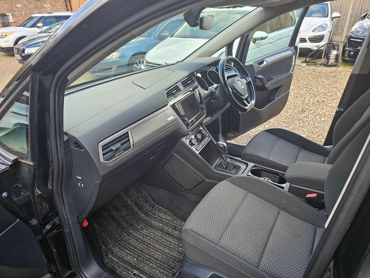 Used Volkswagen Touran 2026 for sale - 78019846: Photo 52