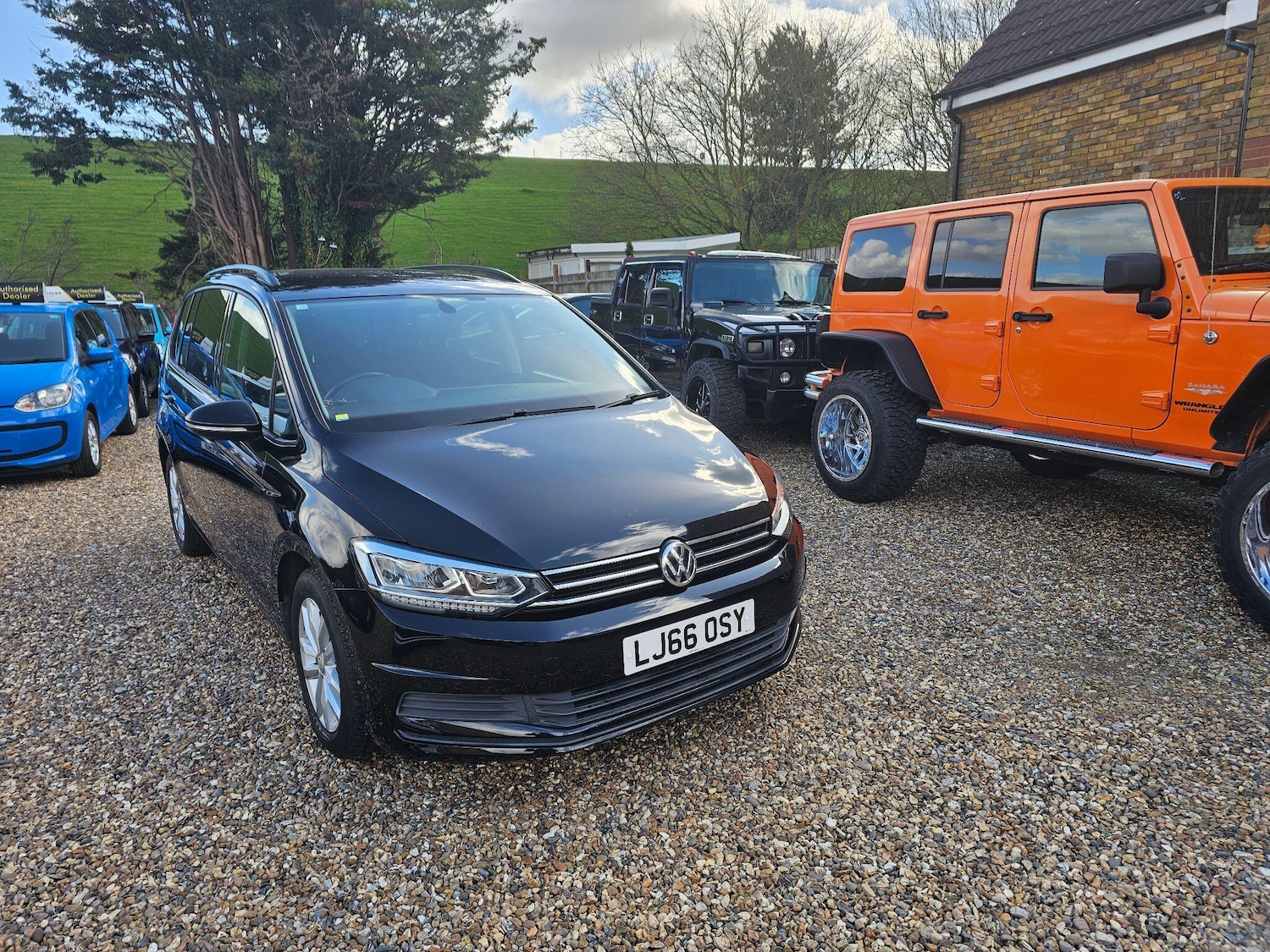 Used Volkswagen Touran 2026 for sale - 78019846: Photo 8