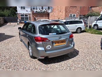 Used Subaru Legacy 2013 for sale - 79471925: Photo
