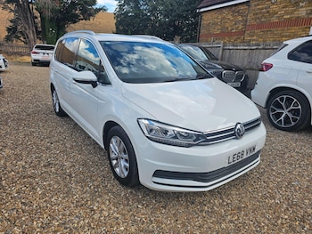 Used Volkswagen Touran 2019 for sale - 79577056: Photo