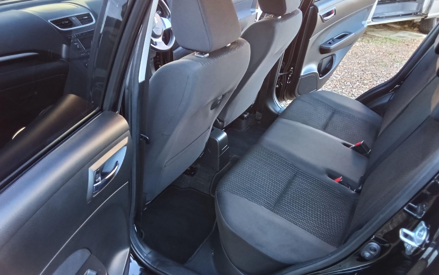 Used Suzuki Swift for sale - 77016424: Photo 49