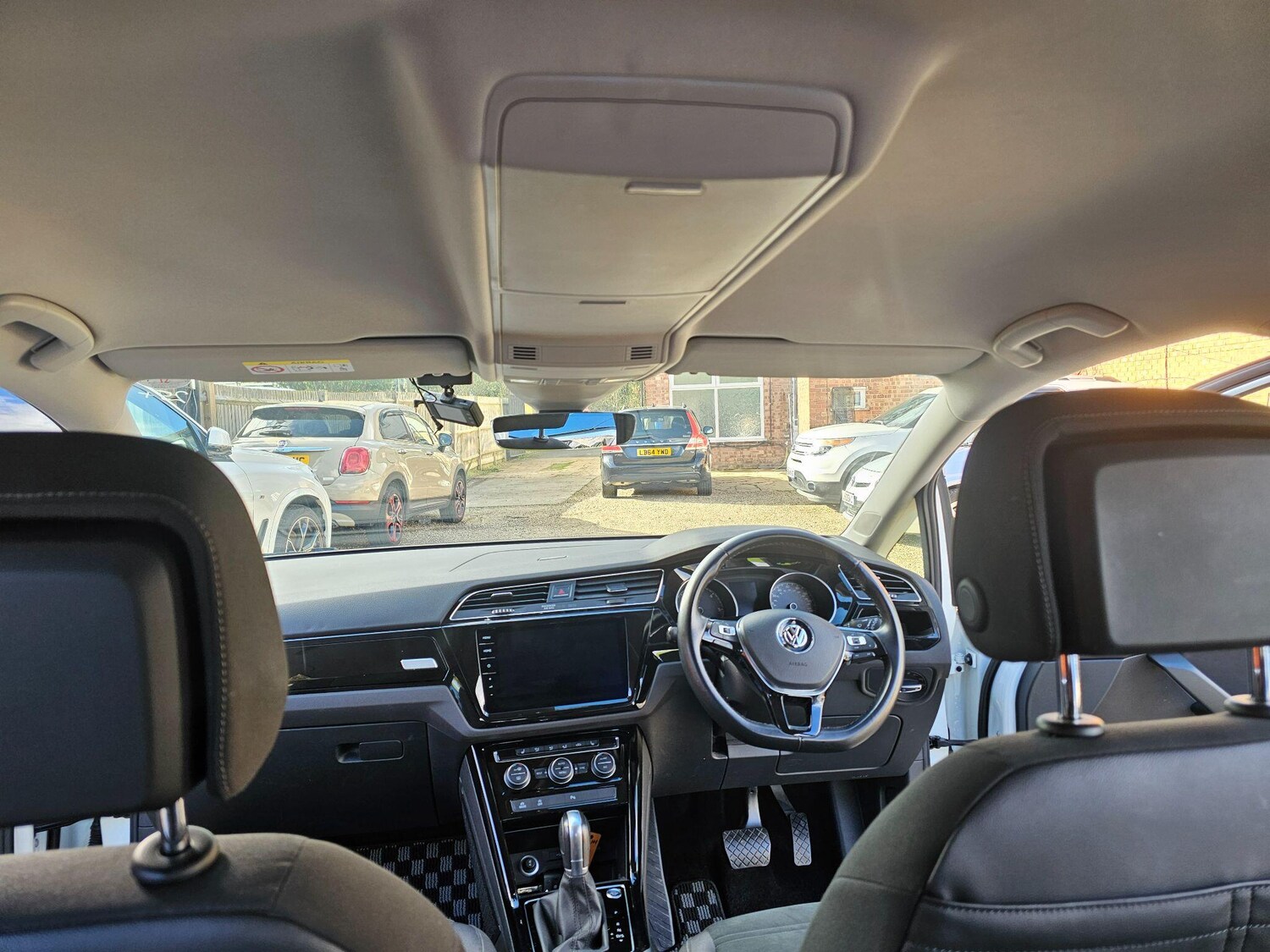 Used Volkswagen Touran for sale - 77839551: Photo 28