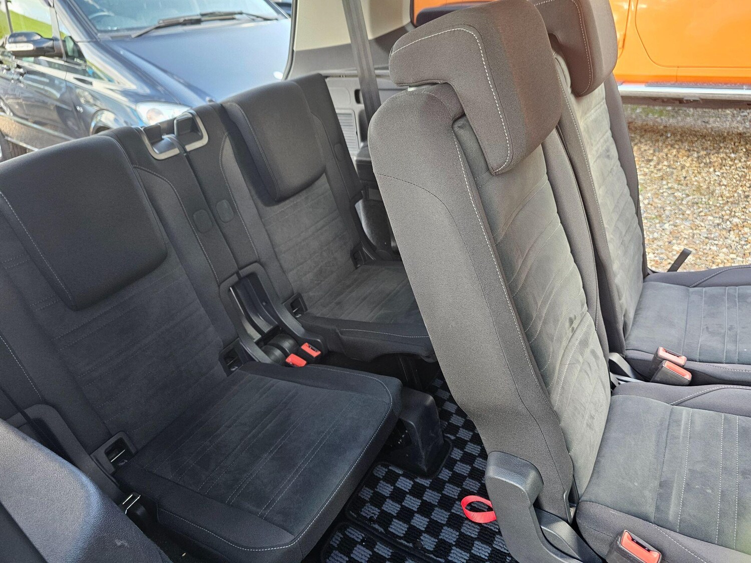 Used Volkswagen Touran for sale - 77839551: Photo 33