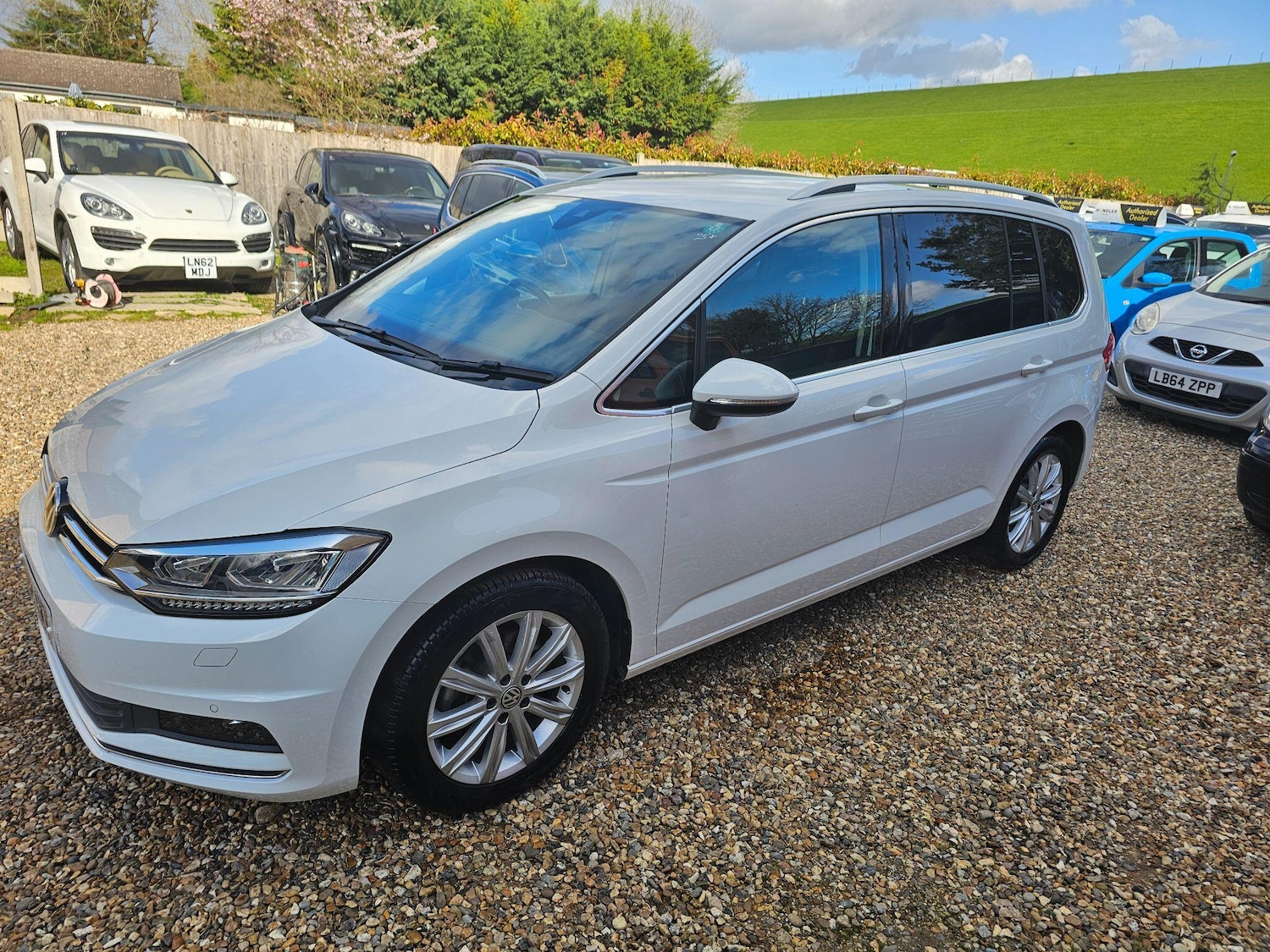Used Volkswagen Touran for sale - 77839551: Photo 4