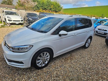 Used Volkswagen Touran 2017 for sale - 77839551: Photo